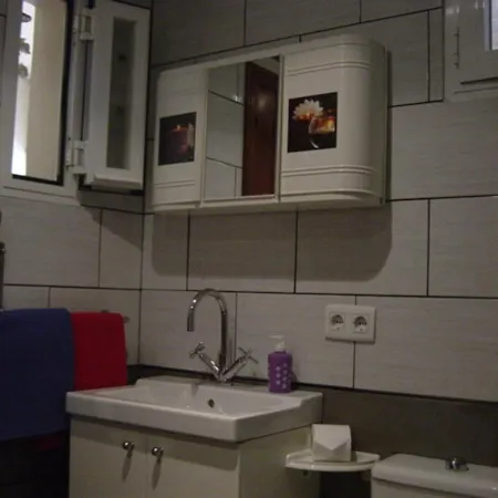 Chalet Lovely Cottageaurora With Wi-fi And Private-pool